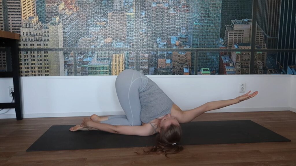yoga twisting